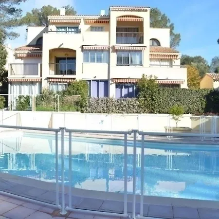 Appartement Hauts Du Golf 5 *